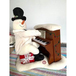 Hallmark Jingle Pals "Let it Snow" 2 more songs Snowman Piano Sings Lights up in